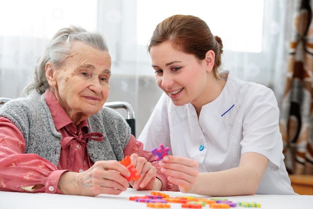 CMDCPT™ Certified Montessori Dementia Care-min